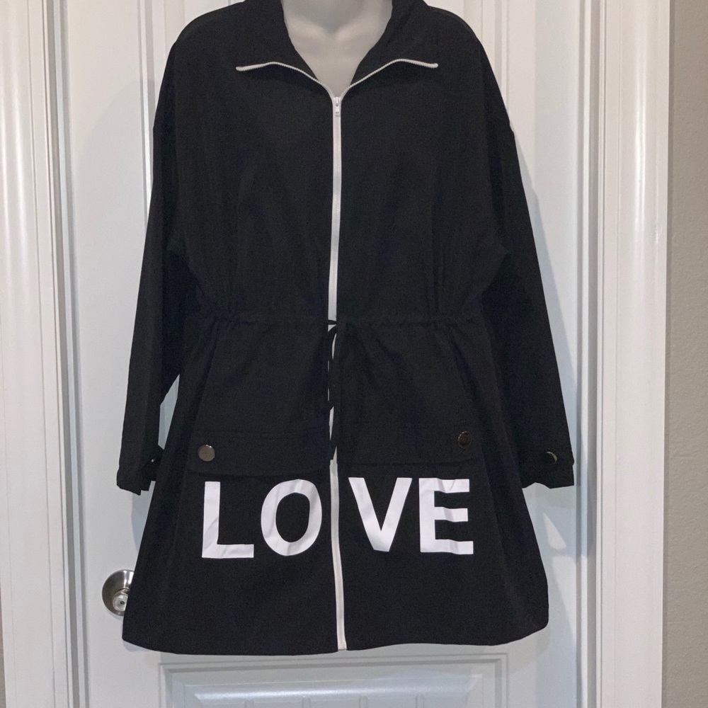 Black Zip Up Jacket That says LOVE - Picture 10 of 12